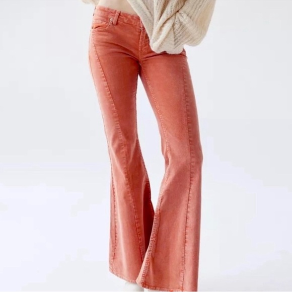 Urban Outfitters BDG Extreme Flare Corduroy Pants Women’s Sz 32 Tangerine Orange - Picture 1 of 16